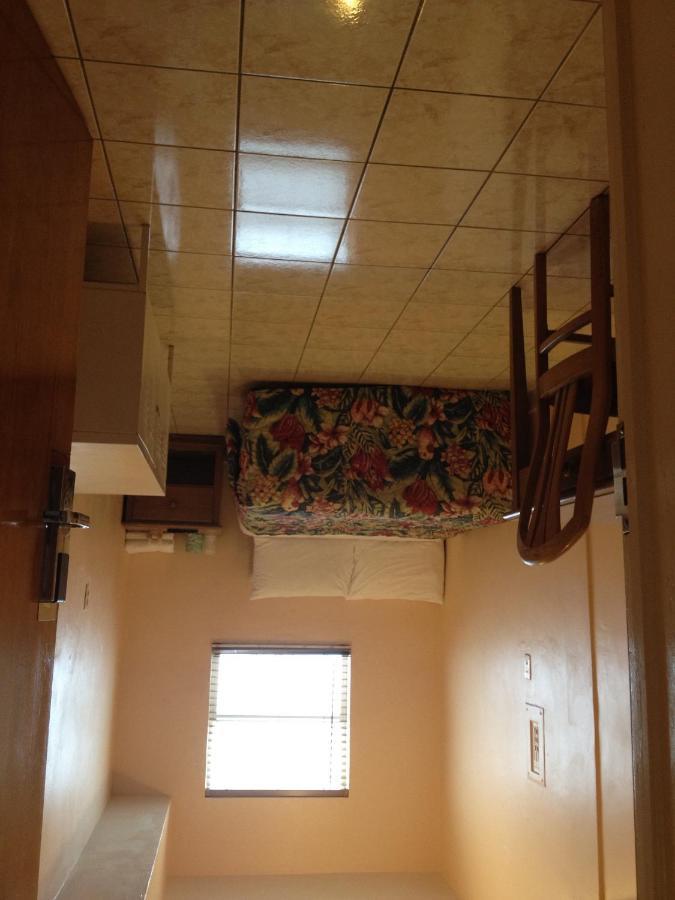 Collins Avenue Hostel Miami Beach Extérieur photo